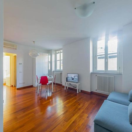 Cozy Flat 500M From Affori Fn! Apartment Milan Bagian luar foto