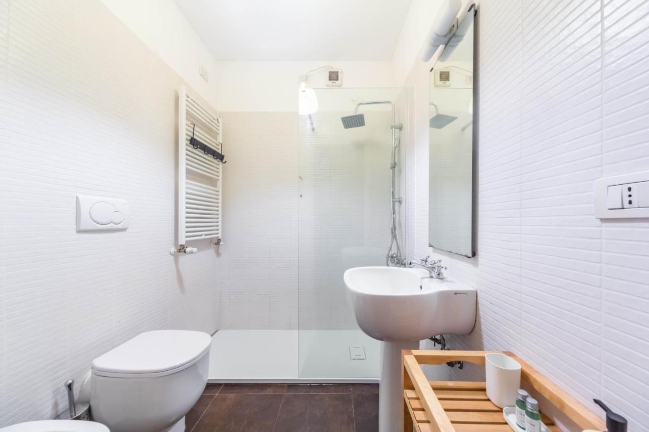 Cozy Flat 500M From Affori Fn! Apartment Milan Bagian luar foto